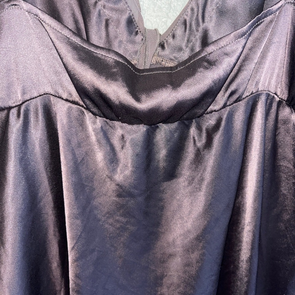 Victoria's Secret Satin Chemise Nightgown Slip Dress Purple Lace Trim Large Y2K - Picture 9 of 9